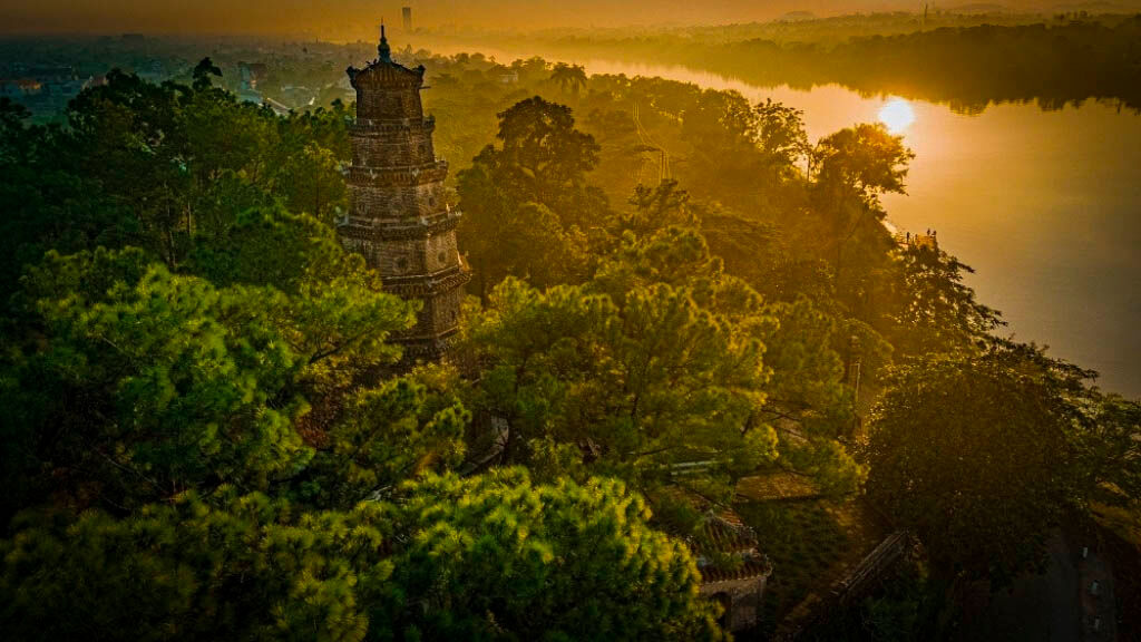 Discover serenity at Hue’s iconic Thien Mu Pagoda